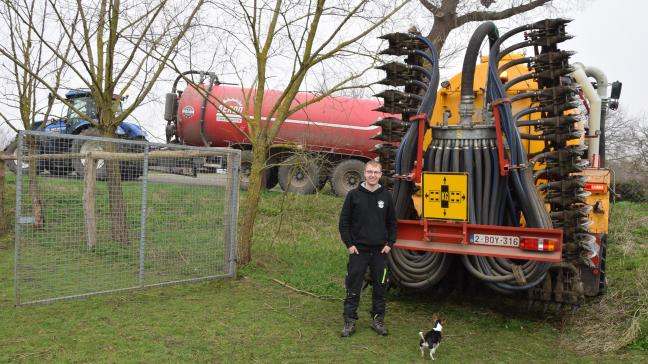 Juul Wijns vernieuwde op zijn stageplaats de graslandinjecteur volledig.