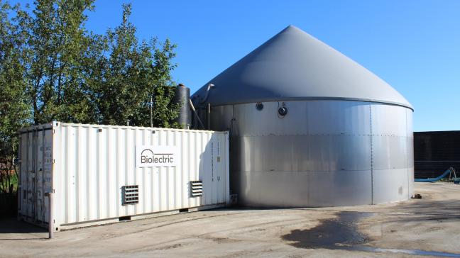 Renure, teruggewonnen stikstof uit dierlijke mest, is een goed alternatief voor de momenteel dure kunstmest.