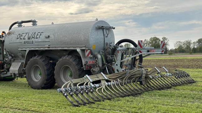 Dezwaef ontwikkelde de compacte Pegasus-sleufkouterbemester.