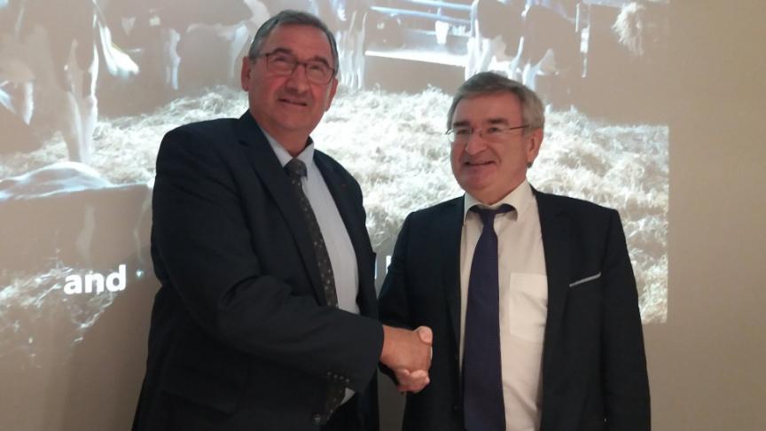 Rundveehouder Jean-Pierre Fleury (links) en Waals landbouwminister  René Collin (rechts) zijn tegen handelsconcessies voor Zuid-Amerikaanse landen.