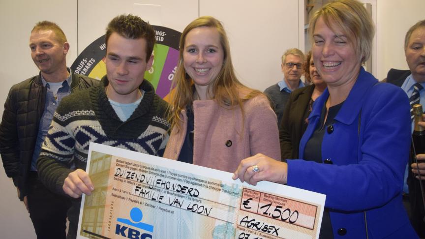 Vleeskalverbedrijf Van Loon uit Weelde wint de award in de categorie vleeskalveren.