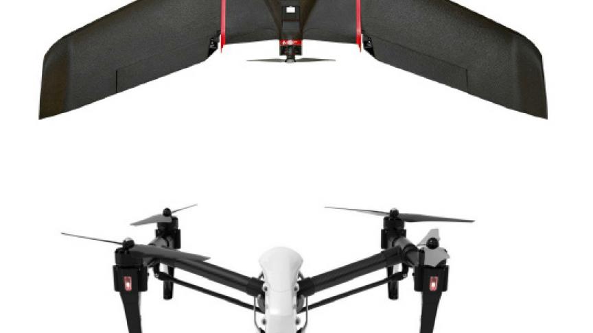 Er zijn twee types drones op de markt: de fixed-wing (boven) en de multirotor (onder).