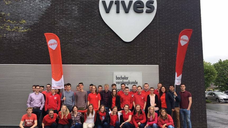 “De laatstejaars-studenten bachelor agro en biotechnologie afstudeerrichting Landbouw en Agro-industrie van VIVES Campus Roeselare vertrekken binnenkort op studiereis naar Canada !