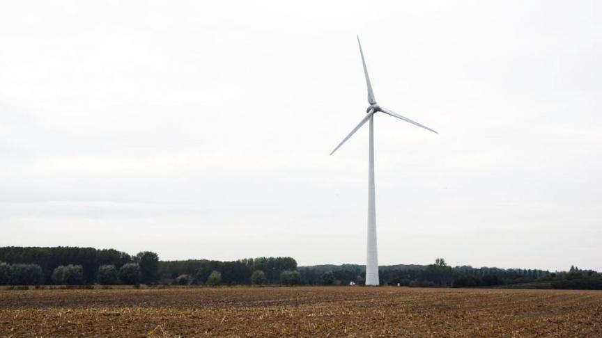 Het aantal landbouwers met windmolens is sterk gestegen.