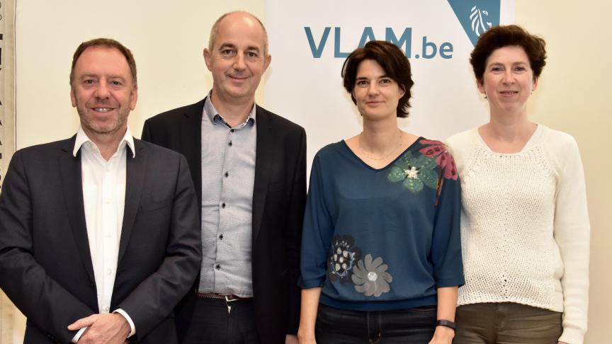 Het jaarprogramma van Vlam werd voorgesteld door vlnr. Filip Fontaine (algemeen directeur), Guy Vandepoel (voorzitter), Leen Guffens (directeur promotie) en Liliane Driesen (woordvoerder).