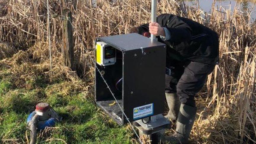 Samen met landbouwers die de weidevogels niet willen zien verdwijnen, werkt de Vlaamse Landmaatschappij aan een betere omgeving voor grutto, kievit en tureluur.