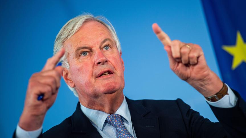 Eurocommissaris Barnier, voorheen Frans landbouwminister, vindt dat de Britten haast moeten maken in de Brexit-onderhandelingen.