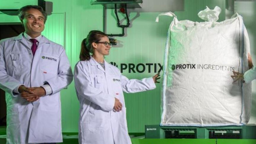 De samenwerking met Protix resulteert in de lancering van verschillende nieuwe formules met ingrediënten op basis van insecten, in de voederproductie bij Agrifirm.