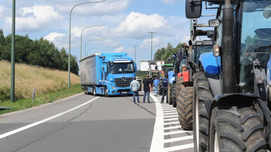 FDF gaat mogelijk opnieuw snelwegen blokkeren.