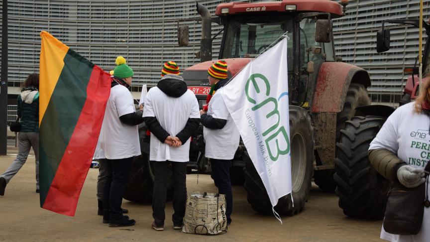 De EMB ijvert voor een Europees sterker geregulariseerde melkmarkt.