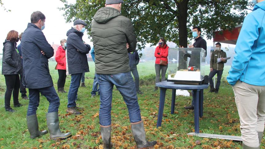 Op de demodag {beek.boer.bodem} kwamen heel wat geïnteresseerden af.