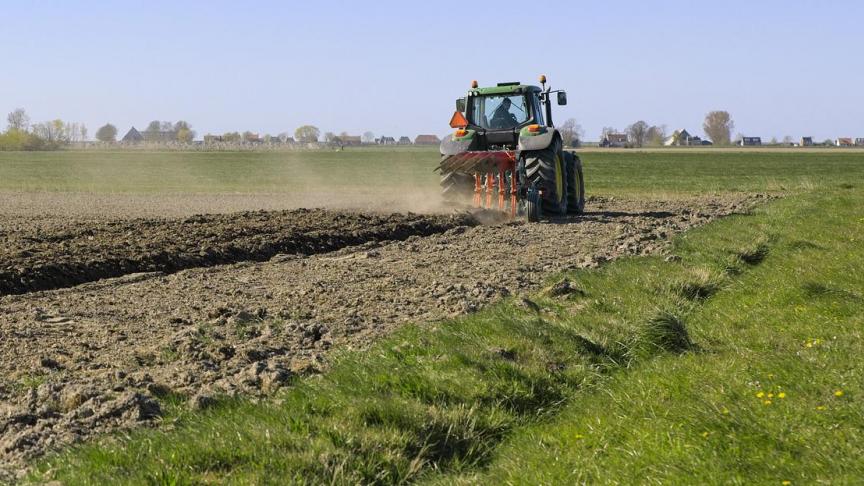 Vlaanderen helpt om de problemen rond het welbevinden van de Vlaamse land- en tuinbouwer aan te pakken.