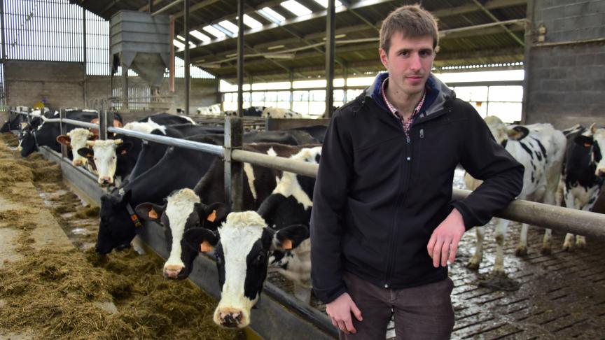 Maarten Cerpentier is biologisch melkveehouder in Stekene en secretaris van de coöperatie Biomilk.be.