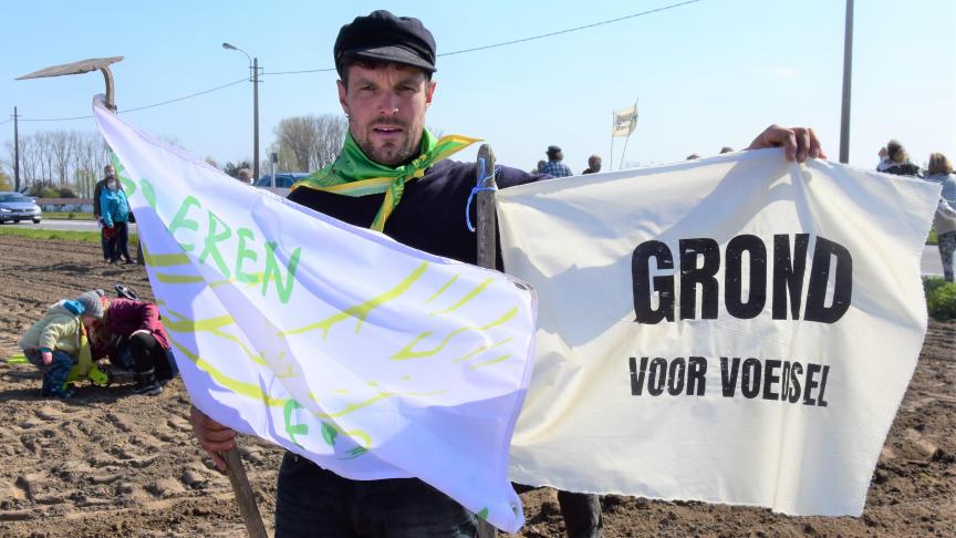 Tijs Boelens, woordvoerder Boerenforum: Als we nu niet ingrijpen is er geen grond meer voor voedsel.