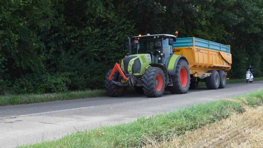 “Na overleg met de Boerenbond blijkt dat de straal van 5 kilometer voor ongeveer 10% van de betrokken bedrijven, geschat op 1.000 tot 2.000 bedrijven, een probleem vormt”, duidt Lydia Peeters.