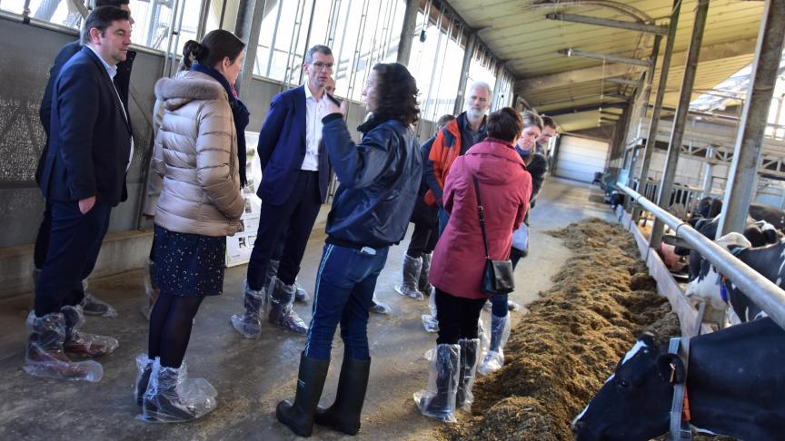 ILVO, dé Vlaamse instelling voor Landbouw-, Visserij- en Voedingsonderzoek, zet de komende jaren extra in op lage en prijsbewuste monitoringstechnieken voor luchtemissies bij stalsystemen.