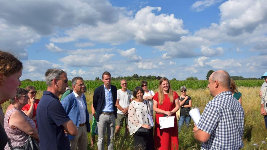 Gert Van de Ven, Hooibeekhoeve, geeft hier toelichting over het effect van diverse  bodemmaatregelen.