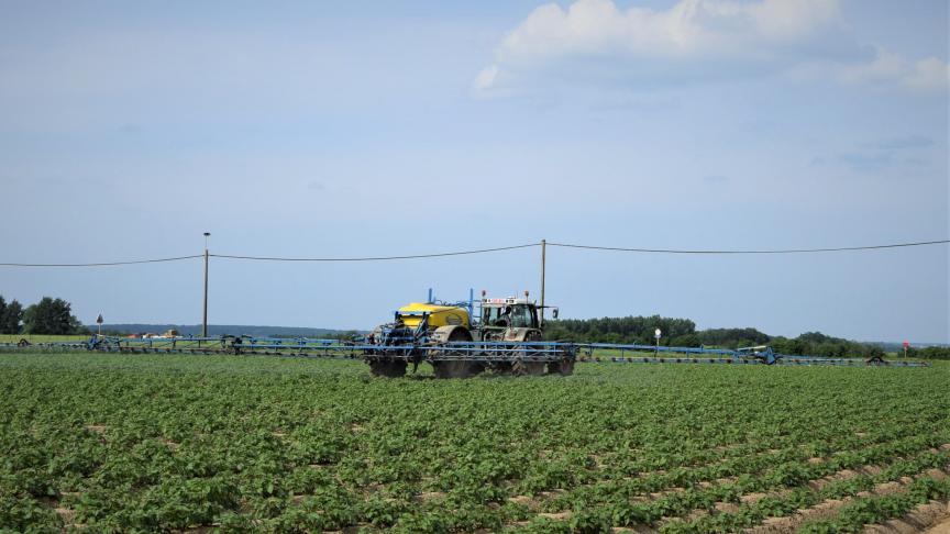 De traceerbaarheid van gewasbeschermingsmiddelen in de hele keten wordt mogelijk gemaakt door een van oorsprong Nederlands track & tracesysteem.