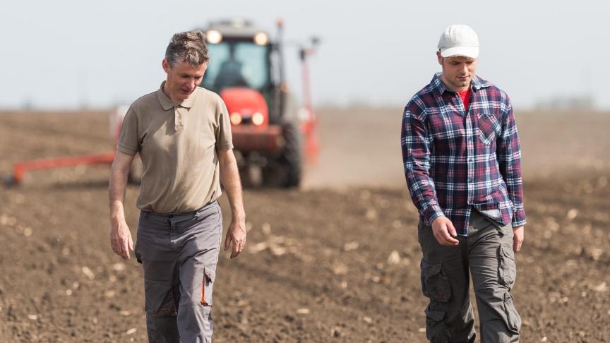 Als je een landbouwbedrijf wil overnemen of als je er een wil opstarten, bekijk dan zeker of je in aanmerking komt voor de VLIF-overnamesteun.