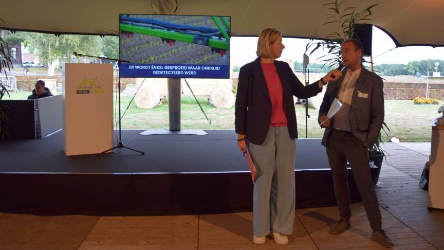 Het ILVO gaat mee gestalte geven aan een nieuwe Europese Test- en Experimenteerfaciliteit om artificiële intelligentie en robotica versneld toe te passen in de landbouw- en voedingsketen, gaven Greet Riebels en Jürgen Vangeyte mee.