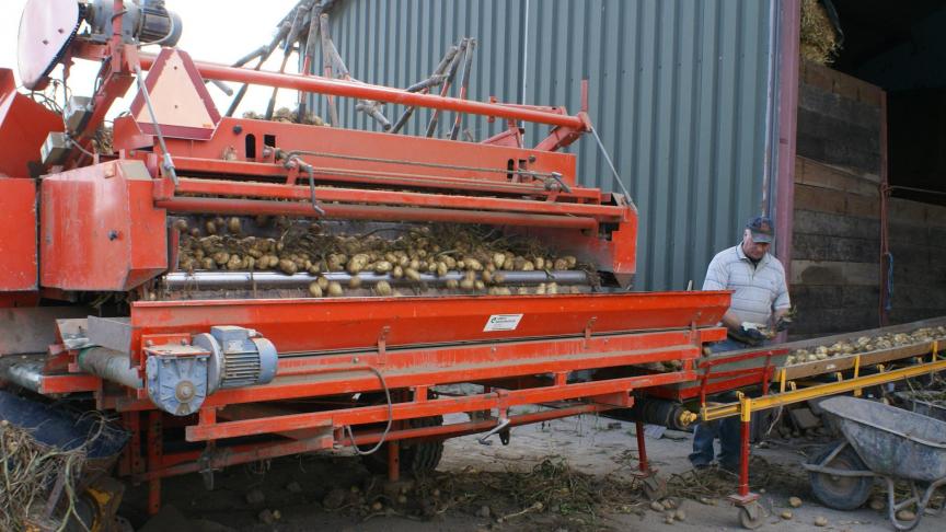De jaarlijkse bijdrage van de producenten bedraagt 15 euro plus 1 euro per hectare (exclusief btw).