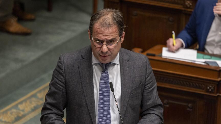 Ontslagnemend minister van Landbouw David Clarinval (MR) zal de regering extra middelen vragen om de vaccinatie tegen blauwtong te financieren.