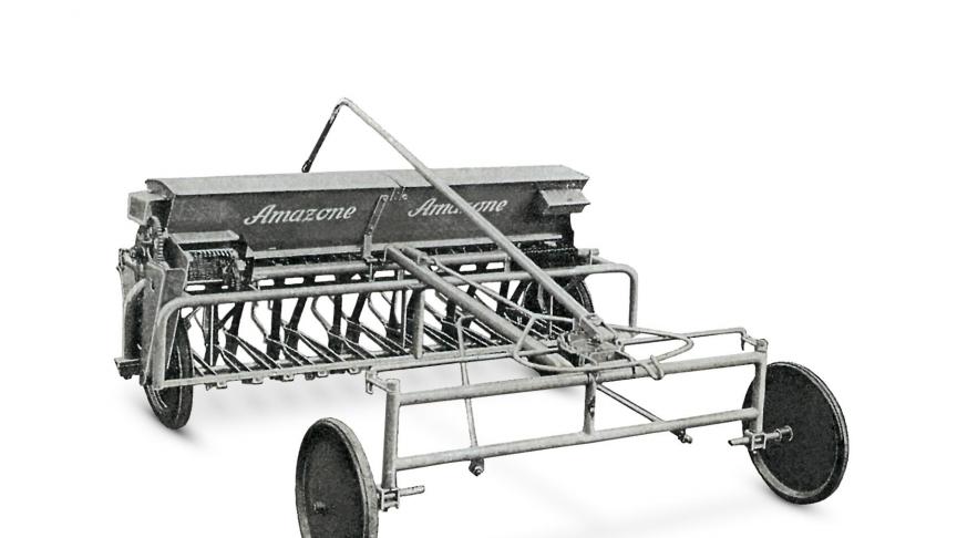 De D1 is de eerste zaaimachine die Amazone  in 1949 ontwierp.
