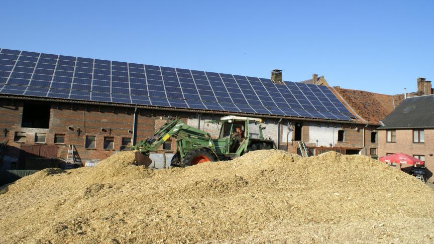 Met een gemiddelde levensduur van 25 jaar komt de afvalstroom van buiten gebruik gestelde pv-installaties op gang.