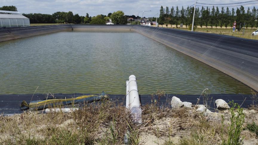 De provincie West-Vlaanderen onderzoekt de mogelijkheid om 3 grotewaterspaarbekkens aan te leggen.
