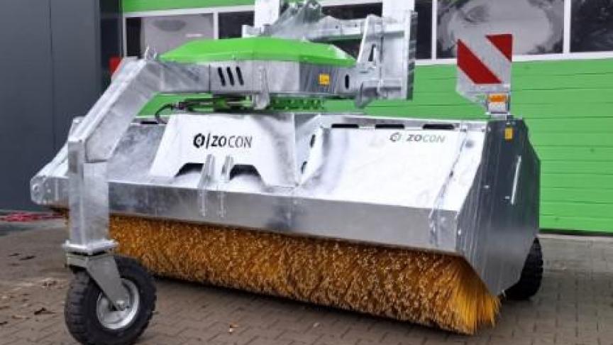 De 300 XL is de nieuwste veegmachine bij Zocon.