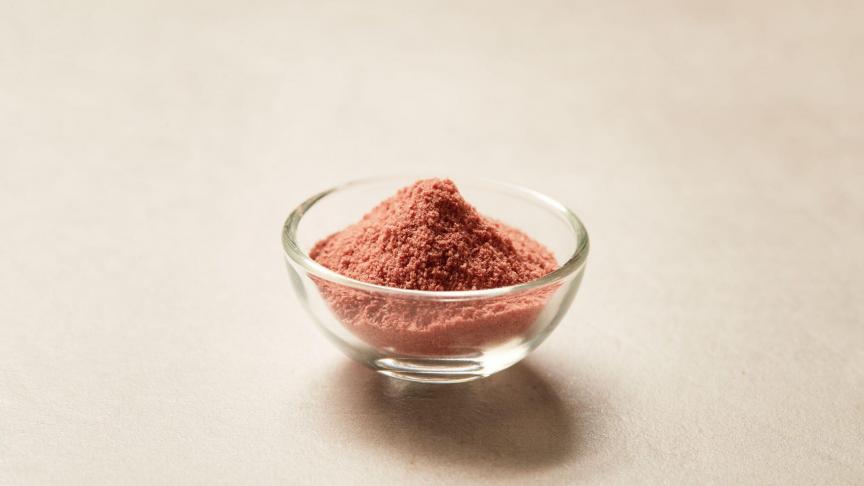 Met behulp van fermentatietechnologie produceert het bedrijf het eiwit myoglobine, dat identiek is aan het eiwit in dierlijk vlees.