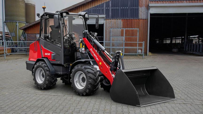 De nieuwe 3650-2 kreeg een comfortcabine mee.