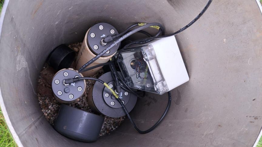 Van de in totaal 900 peilbuizen zijn er nu al bijna 700 geautomatiseerd met een sensor die om de 4 uur data doorstuurt.