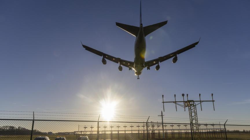 Woensdag 17 december organiseren een aantal landbouworganisaties, die vooral kleinschalige boeren vertegenwoordigen, hun eigen protest tegen Europees beleid aan de luchthaven van Luik.