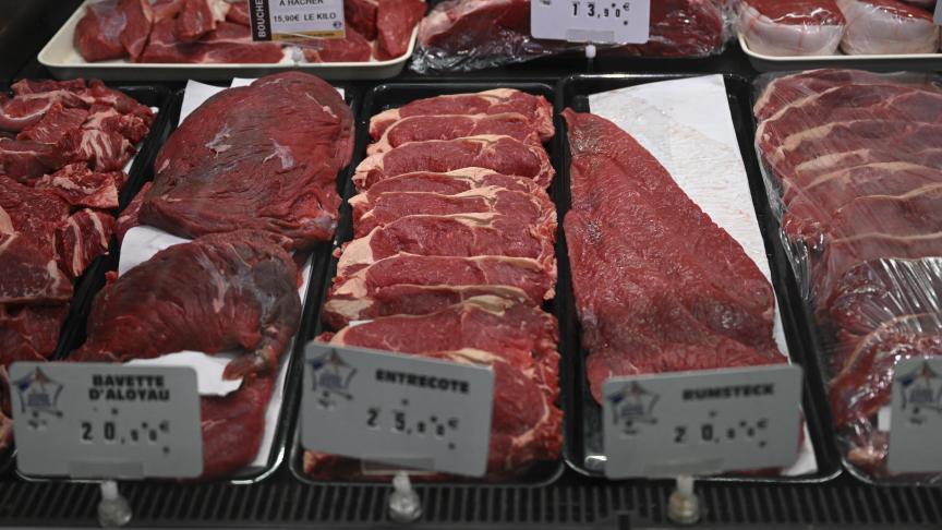 Rundvlees uit Brazilië van runderen behandeld met het in de EU verboden hormoon oestradiol kwam via Nederland de EU binnen.