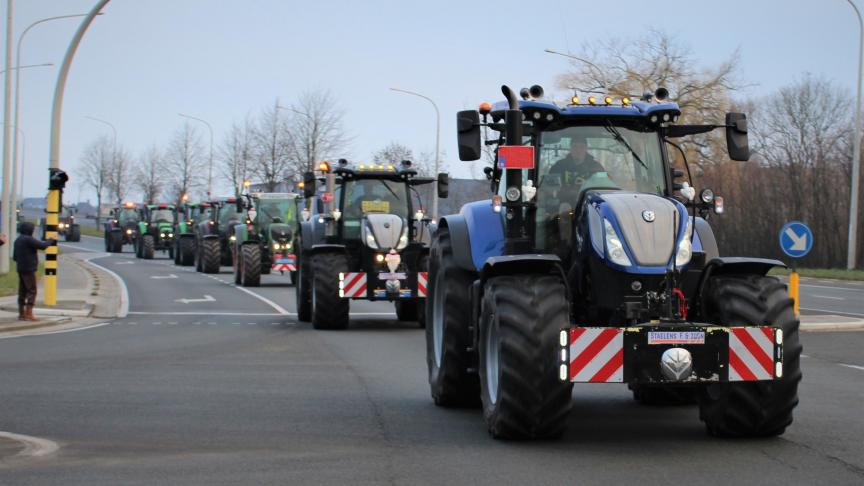 Jurgen Callaerts van N-VA ziet steeds meer tractoren op de weg die niet voor de landbouw ingezet  worden.