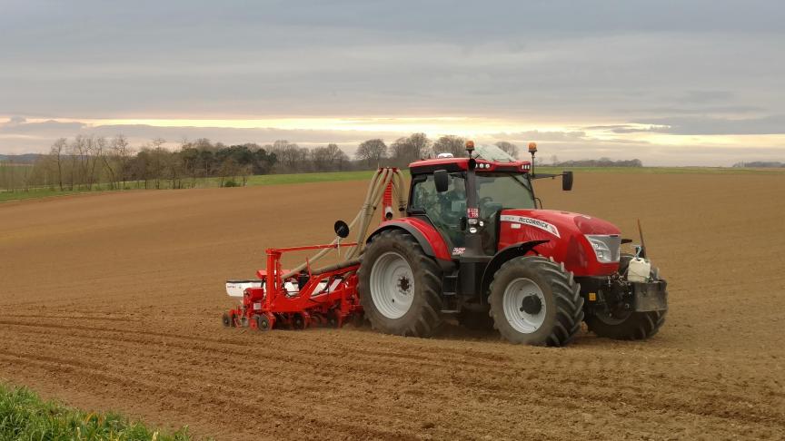 De eerste uitzaaiperiode van suikerbieten hebben we achter de rug.
