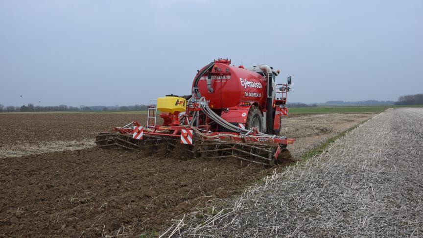 Worden er openingen gecreëerd op Europees niveau om meer dierlijke mest toe laten? Boerenbond denkt alvast van wel.